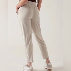 ATHLETA Brooklyn Ankle Pant Size 12
